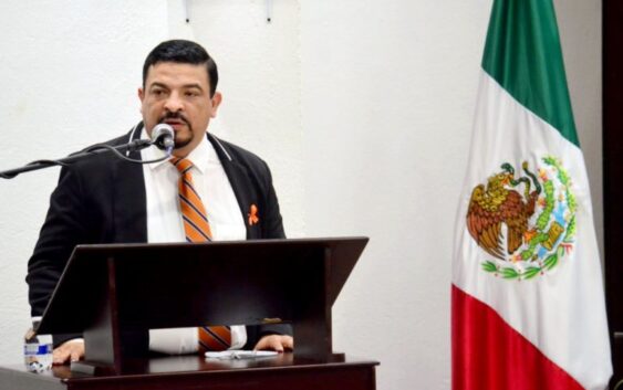 Se acabó la incertidumbre financiera en el IPE; jubilados y pensionados reciben sus cheques en tiempo y forma