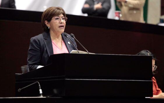 Legisla Hernández Espejo en favor de los adultos mayores