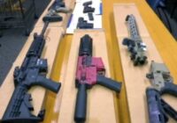México acusa a armerías de EU de vender a sabiendas de que armas terminarán en manos criminales México acusa a armerías de EU de vender a sabiendas de que armas terminarán en manos criminales