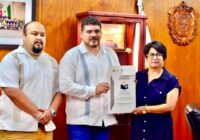 La escrituración de escuelas es uno de mis compromiso: Zenyazen Escobar García La escrituración de escuelas es uno de mis compromiso: Zenyazen Escobar García