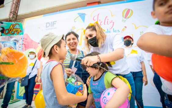 Dibujando una gran sonrisa en el rostro de los pequeños, celebran a lo grande el Día de los Niños en Acayucan.