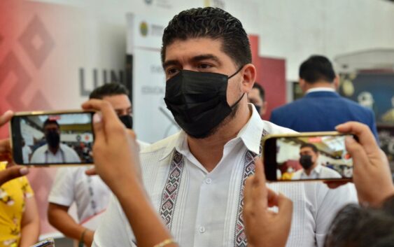 Zenyazen anuncia que la SEV entregará medallas a más de dos mil docentes este Día del Maestro