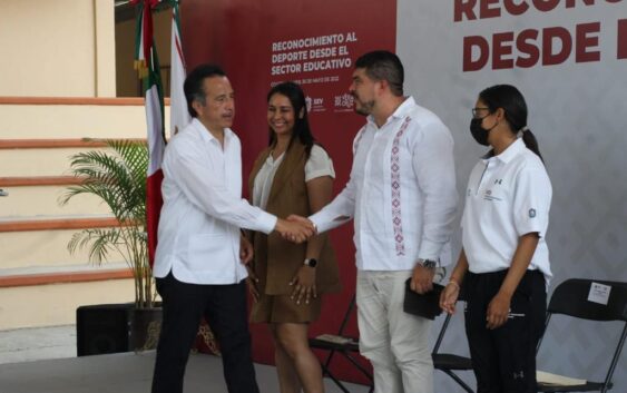 Zenyazen responde a instrucción del gobernador Cuitláhuac: trae a Veracruz 3 mil 400 millones para escuelas