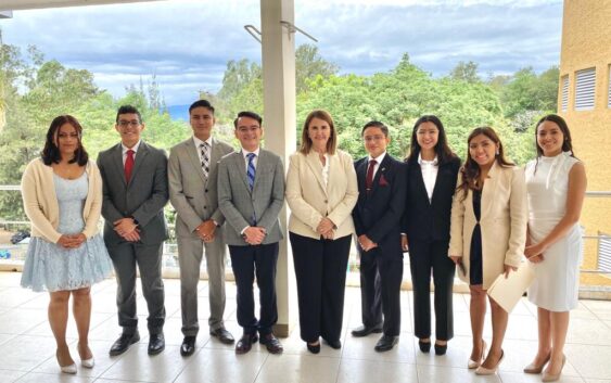 Participa Congreso en aniversario del Semillero de Derecho Parlamentario de la UV