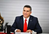 Priistas de Nuevo León exigen la renuncia inmediata de ‘Alito’ Priistas de Nuevo León exigen la renuncia inmediata de ‘Alito’