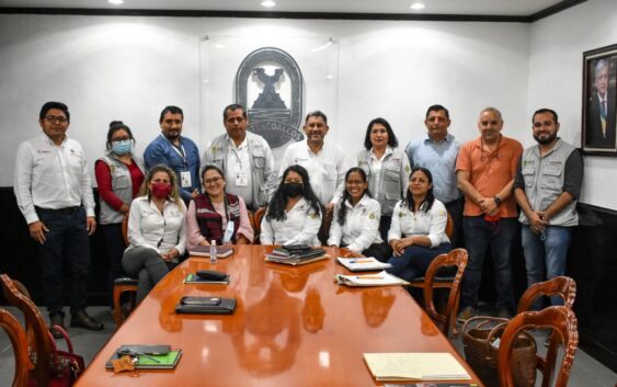 Se reúne Amado Cruz con funcionarios de la SEDESOL