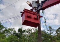 Se moderniza el alumbrado público en Cosoleacaque.