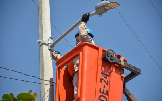 Rehabilitación de luminarias da más seguridad a colonos