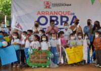 El ayuntamiento de Cosoleacaque construye aula en la Colosio.