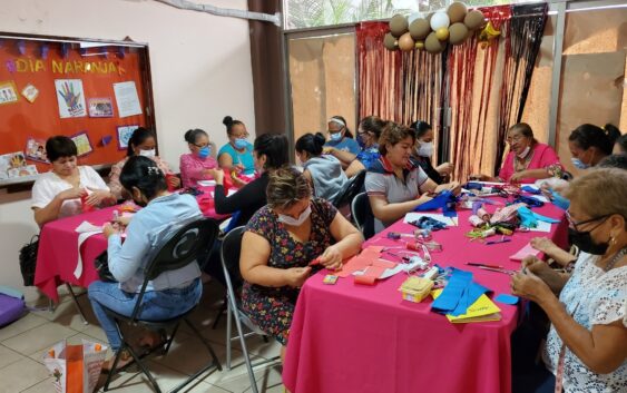 Capacita Ayuntamiento a mujeres para el emprendimiento