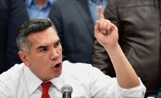 “Lo tuyo no lo rasura”: esto dice “Alito” Moreno en el nuevo audio exhibido por Layda Sansores