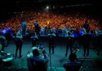 La Arrolladora se presenta con gran éxito en Cosoleacaque