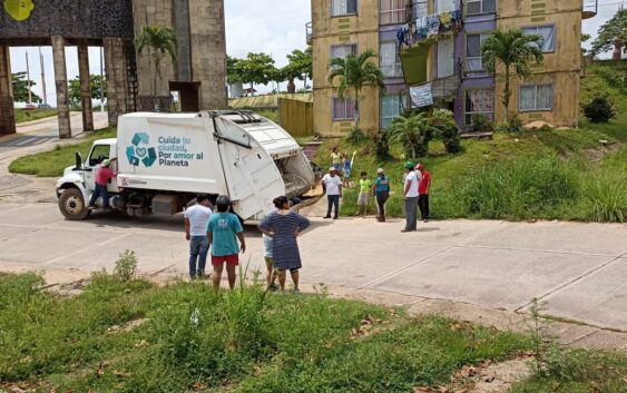 Hoy domingo damos por iniciadas las Jornadas de Descacharrización para prevenir el Dengue en Cosoleacaque