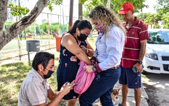 Conmemora Gobierno de Amado Cruz Día Mundial del Perro con jornada de vacunación