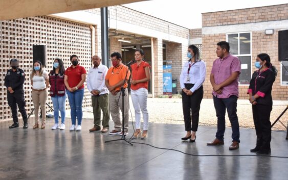 Conmemora Gobierno de Amado Cruz el Día Naranja