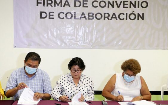 Firma Ayuntamiento de Nanchital convenio de colaboración con INSUS