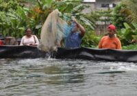 Ponciano Vázquez apoya a productores acuicolas