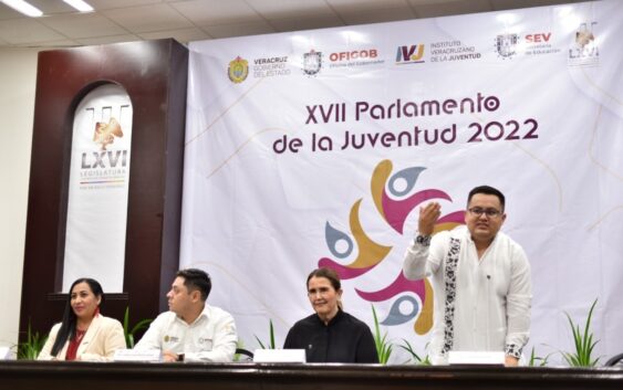 Inicia el XVII Parlamento de la Juventud