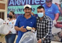 Ponciano Vázquez apoya a productores del área rural.