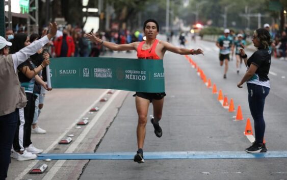 Realiza IMSS Carrera Familiar de 5 y 10 km para promover activación física y hábitos saludables, participan miles de personas