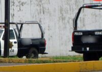 Incidente policiaco provoca un vehículo destrozado en Coatzacoalcos