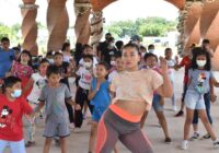 Continúan con éxito los talleres de verano, en las colonias de Cosoleacaque