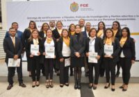 Fiscal General entrega certificaciones a trilogía investigadora especializada en desaparición de personas