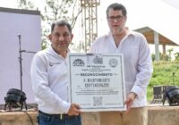 Entregan reconocimiento al Gobierno de Coatzacoalcos por impulsar promoción del sur