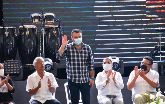 Asistió Ponciano Vázquez al festejo de los 50 años del Instituto Tecnológico de Minatitlán.