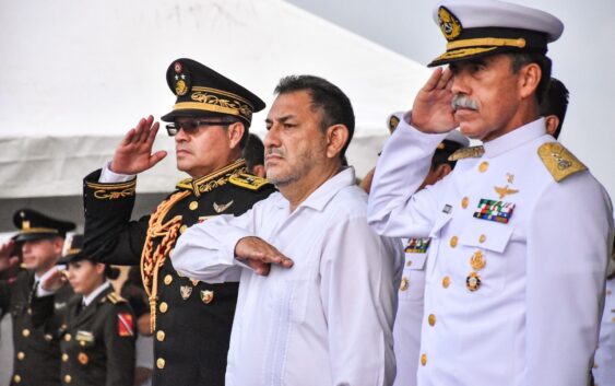 Gobierno de Coatzacoalcos reanuda desfile conmemorativo del 16 de septiembre