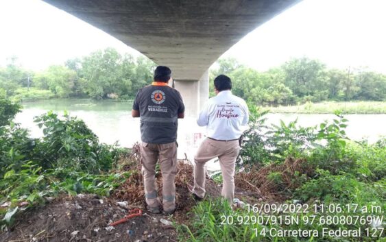 Se desborda del río Papaloapan e inunda Alvarado