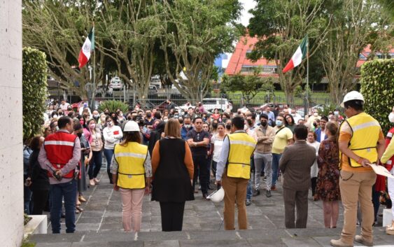 Participa Congreso del Estado en simulacro de Protección Civil