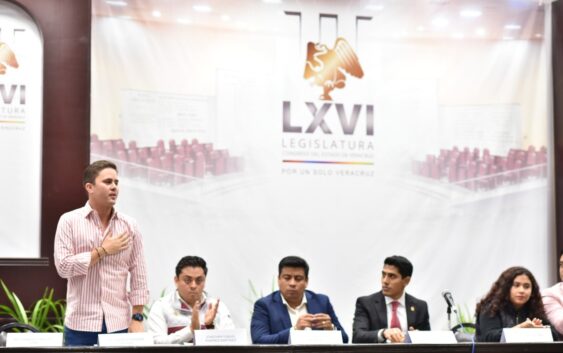 Jóvenes, protagonistas de los cambios que vive México: diputado Fararoni Magaña