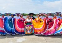Artesanos de Cosoleacaque presentes en la cumbre Olmeca
