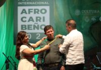 IVEC otorga la medalla “Gonzalo Aguirre Beltrán” al Doctor Alfredo Delgado Calderón