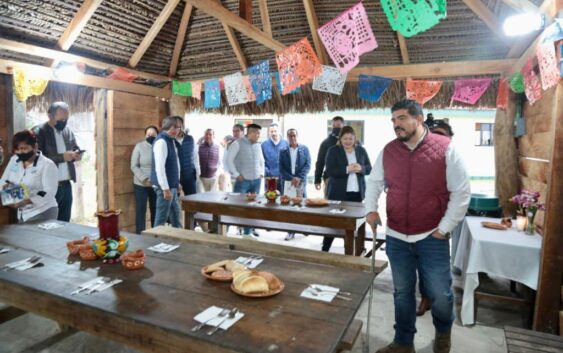 Zenyazen entregó obras en la UTGZ por más de 16 mdp y anunció la inversión de 9 millones más