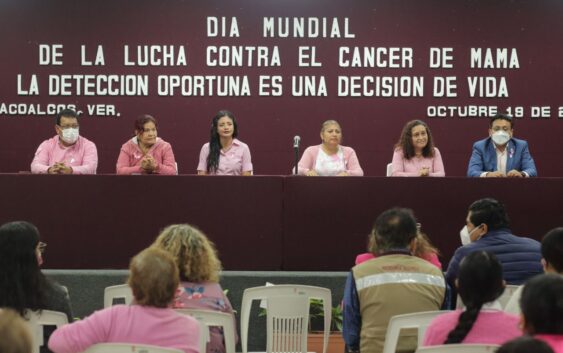 DIF Municipal y Ayuntamiento de Coatzacoalcos conmemoraron el Día mundial de la lucha contra el cáncer de mama