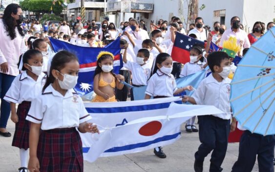 Escuelas conmemoran el día de la ONU con desfile