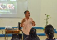 En Cosoleacaque imparten cursos de elaboración de composta.