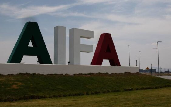 Air Canada ‘coquetea’ con operar en el AIFA, revela secretario de Turismo