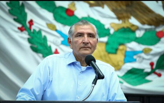 El secretario de Gobernación, Adán Augusto López, sugiere el regreso de las Fuerzas Armadas a la presidencia de México