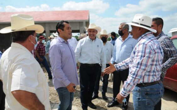 CAMPESINOS DE VERACRUZ RECIBIRÁN FERTILIZANTES EN 2023: SERGIO GUTIÉRREZ LUNA