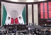 Bombardean a Bartlett en el Congreso Federal: la luz subió más que la canasta básica Bombardean a Bartlett en el Congreso Federal: la luz subió más que la canasta básica