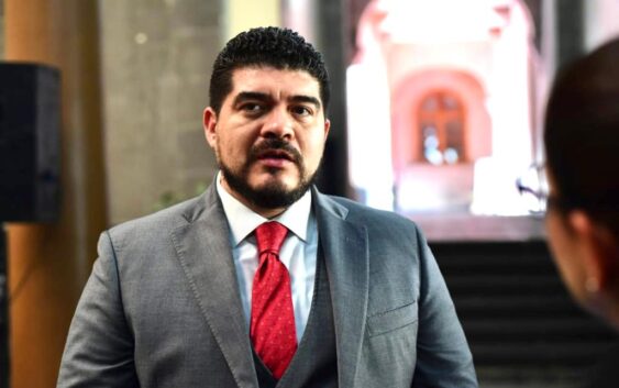 Zenyazen recibe a los mejores promedios en la educación primaria del Puerto de Veracruz