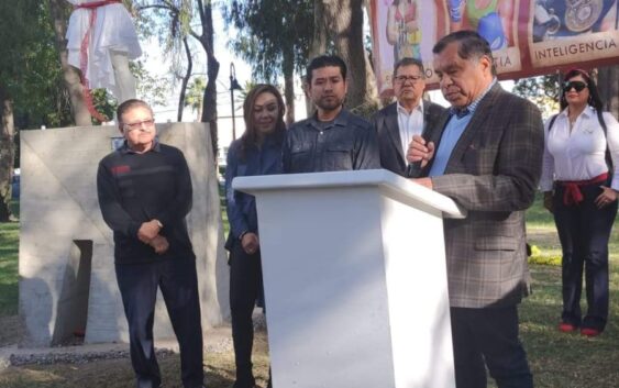DEVELAN ESTATUA DE JACKIE ‘LA PRINCESA AZTECA’ NAVA