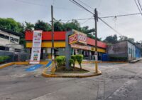 Violento atraco a un OXXO en Papantla!!