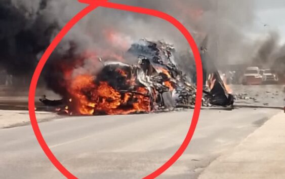 CIERRE EN LA CARRETERA FEDERAL 145 , A LA ALTURA DE JUAN RODRÍGUEZ CLARA ,POR INCENDIO DE TRAILER.