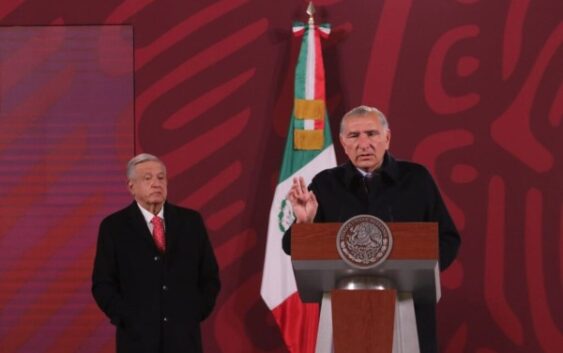 Nacho Mier y bancada legislativa de MORENA expusieron el Plan B electoral de AMLO, al ridículo nacional.