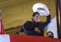 Congreso de Perú destituye a Castillo por ‘permanente incapacidad moral’ Congreso de Perú destituye a Castillo por ‘permanente incapacidad moral’