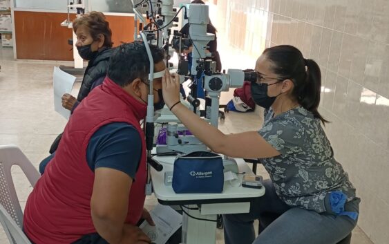 Beneficia IMSS-BIENESTAR a 226 pacientes con cirugías oftalmológicas en Hospital de Coscomatepec